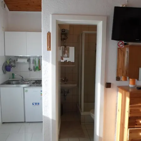 Apartment Studio 14460a Nin